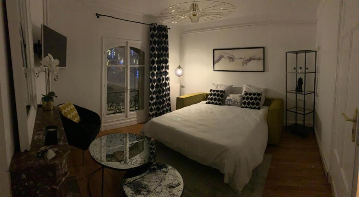 By Le Parvis Apartment Reims Bagian luar foto